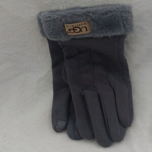 UGG Gray One Size Gloves & Mittens